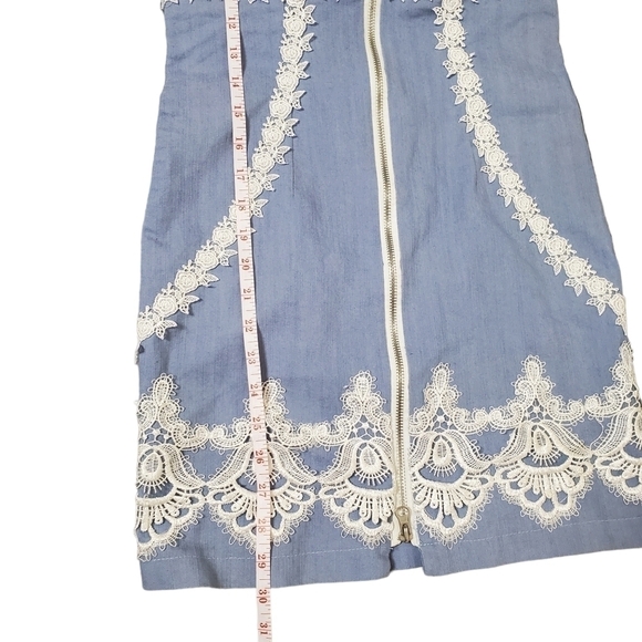 Silhouette Sphaget Strap Blue Sundress  with Scalloped Lace Size S - Picture 9 of 13